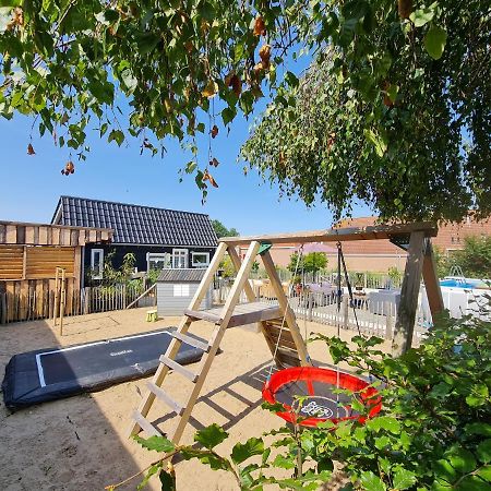 Wellness Chalet Met Jacuzzi, Sauna, Omheinde Tuin, Sint-Annaland Exterior foto