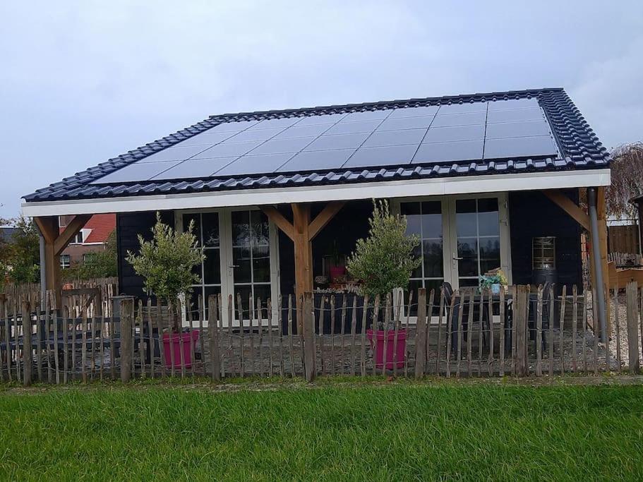 Wellness Chalet Met Jacuzzi, Sauna, Omheinde Tuin, Sint-Annaland Exterior foto