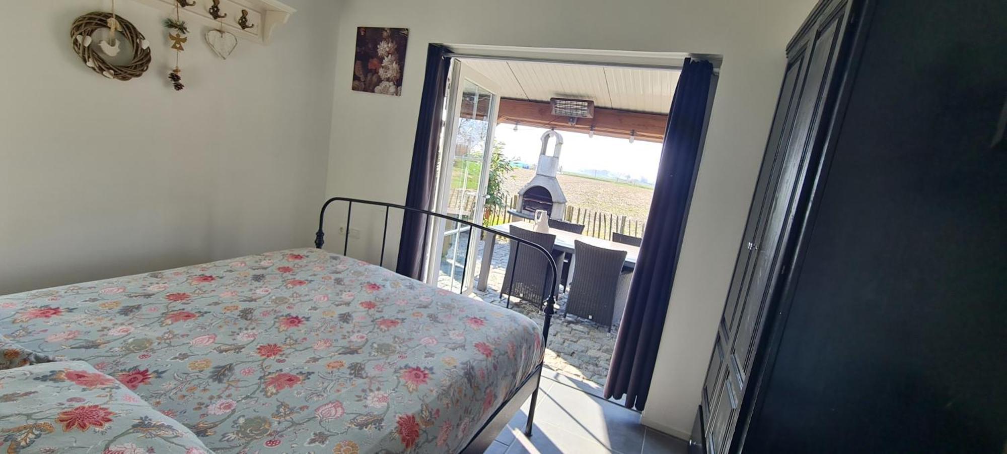 Wellness Chalet Met Jacuzzi, Sauna, Omheinde Tuin, Sint-Annaland Exterior foto
